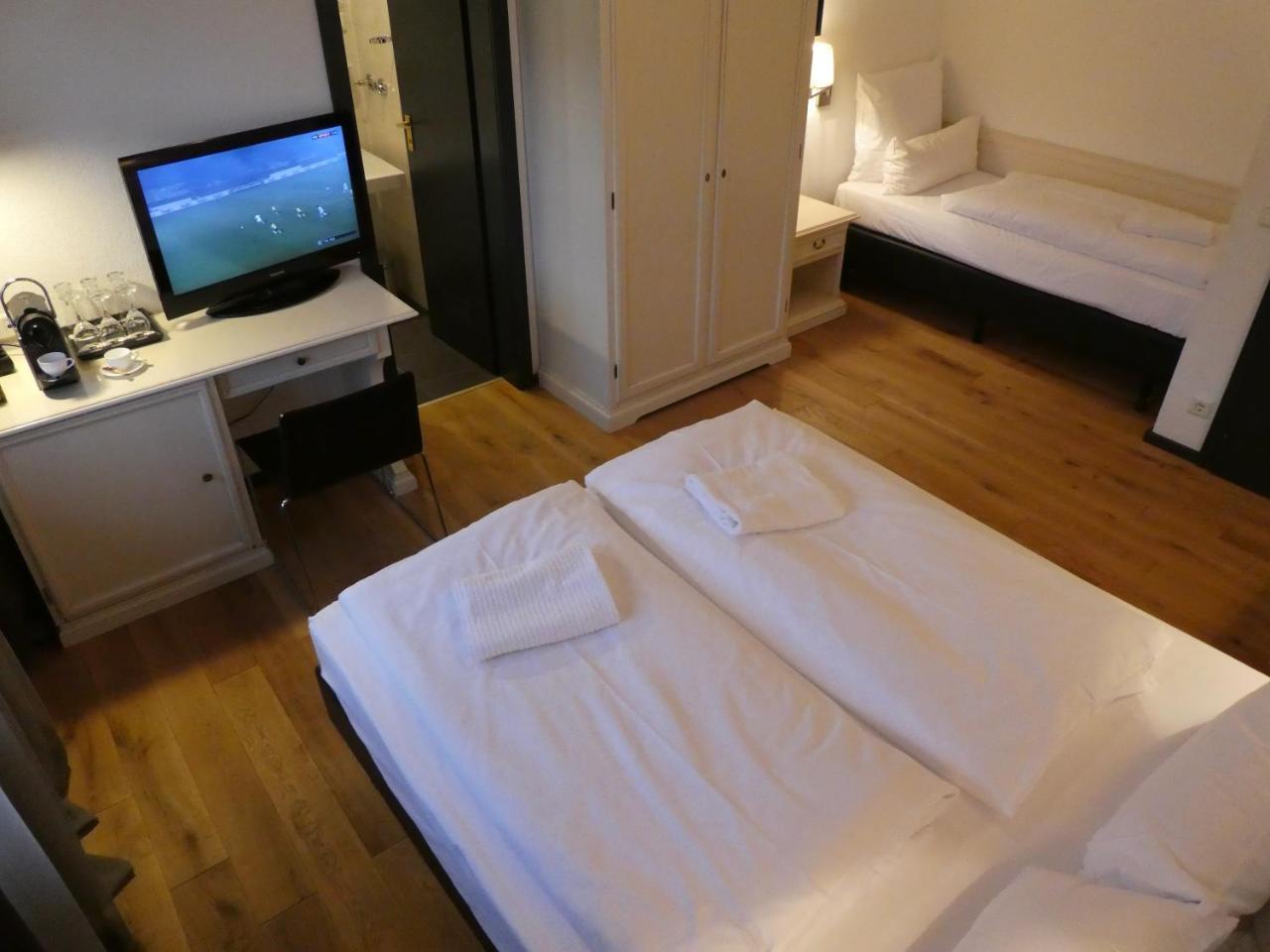 Hotel Restaurant Felderbock Nußloch Kültér fotó